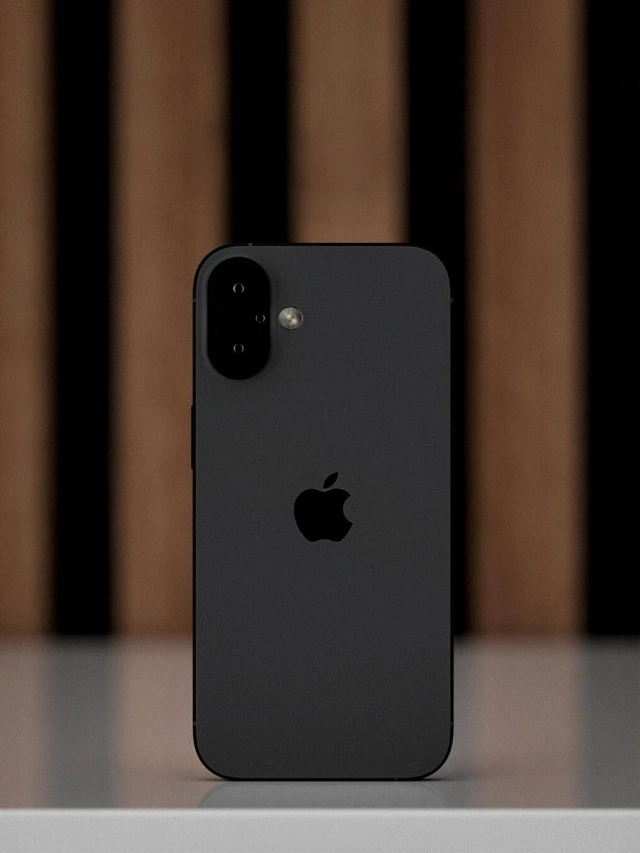 Top 10 Best Flagship Phones of 2024