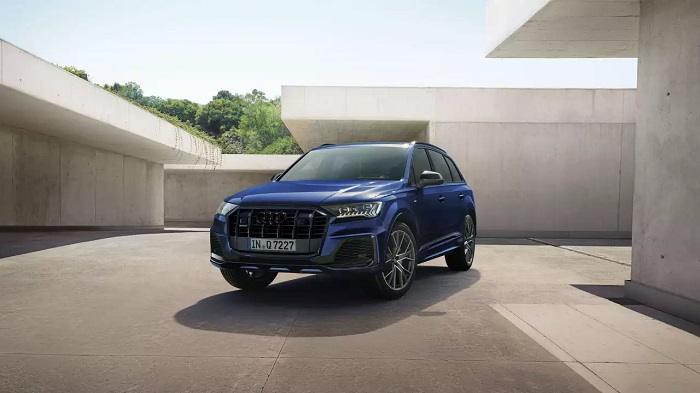 Salman Khan Audi Q7