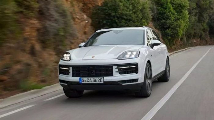 Salman Khan Porsche Cayenne e1721020904510