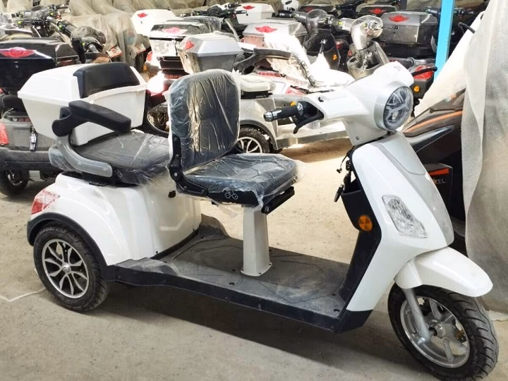 3 wheel scooter for ladies