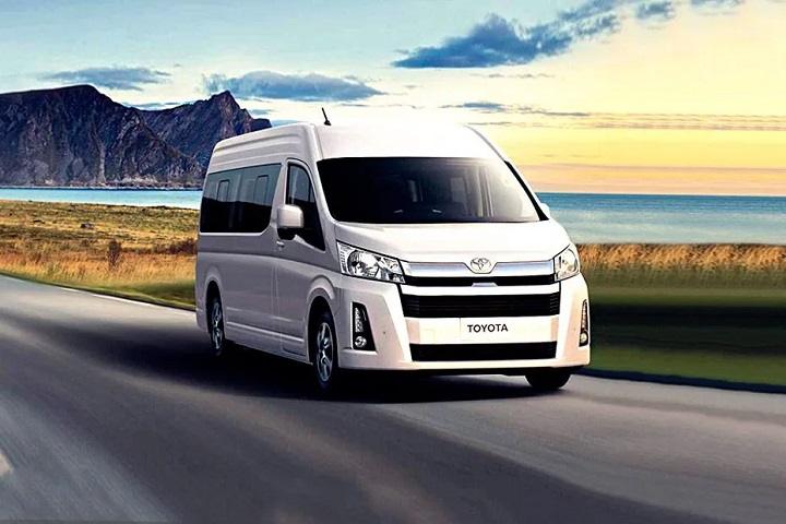 toyota hiace price in india