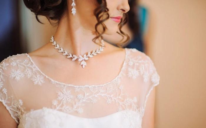 Jewelry For Wedding Outfits