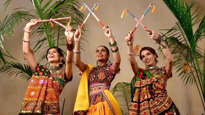 Navratri Outfit Ideas for Girls